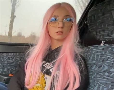 Alisa Hot Baby Biography, Age, Videos, Boyfriend, Net Worth, .